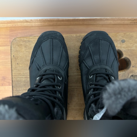 UGG Adirondack Winter Boots - Picture 4 of 9